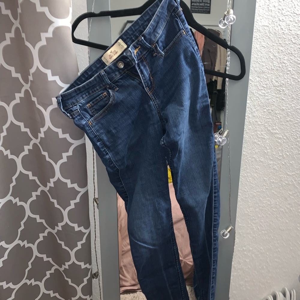 Hollister skinny jeans